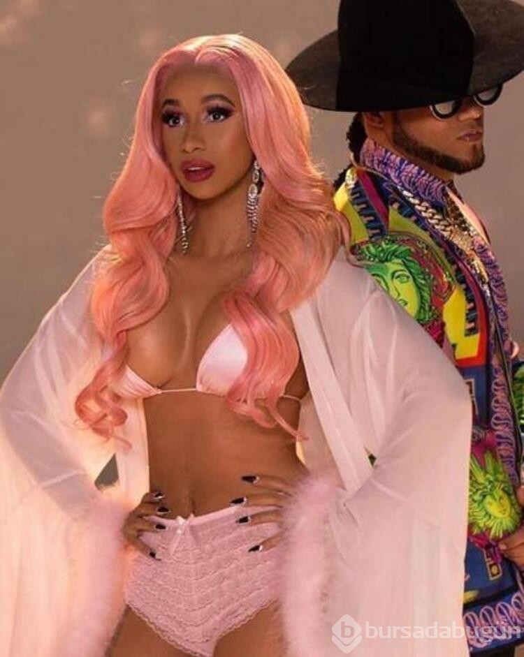 Cardi B'den filtresiz paylaşım