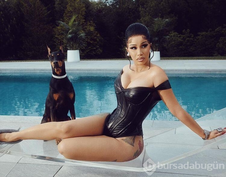Cardi B'den filtresiz paylaşım