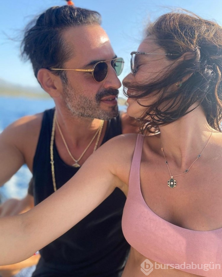 Özge Özpirinççi'den hamilelik pozları