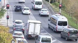 Trafik ışıkları acil durum araçlarına 'yeşil' yanacak