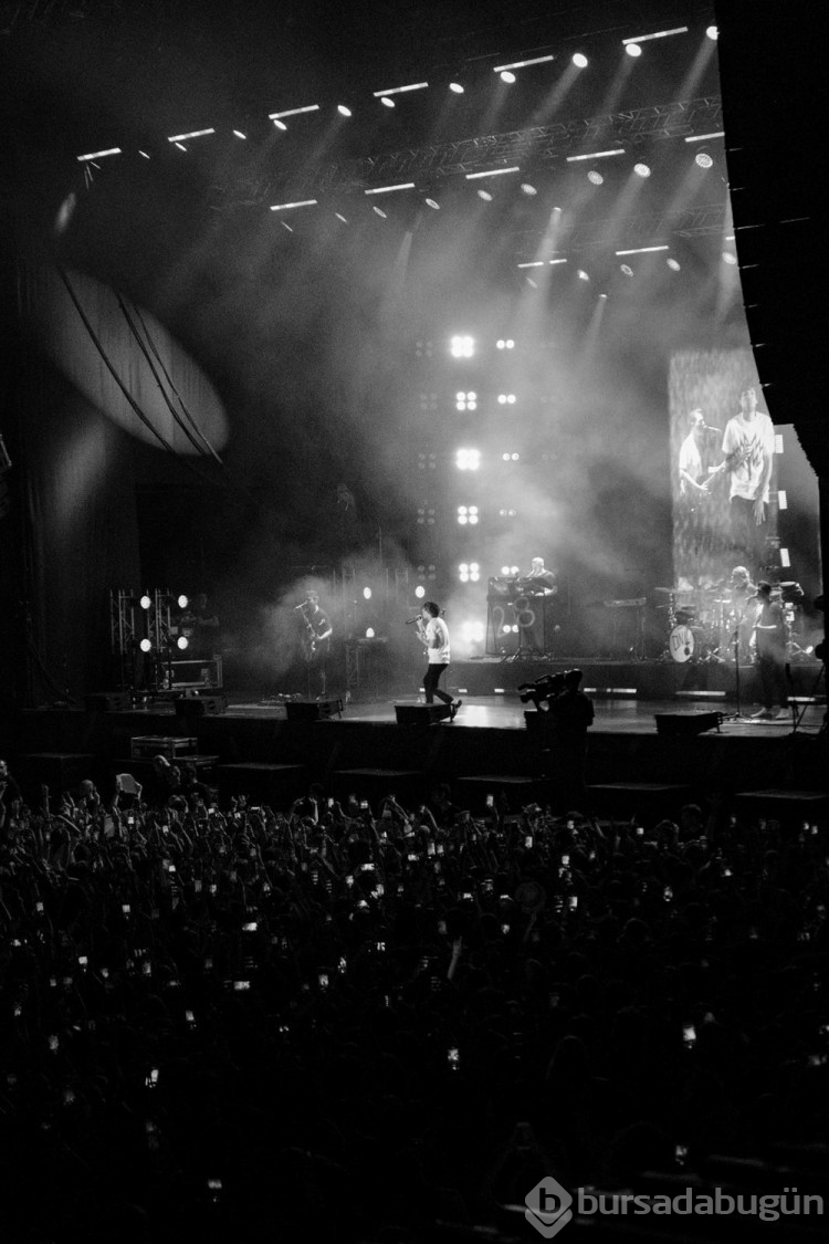 Louis Tomlinson İstanbul'u salladı