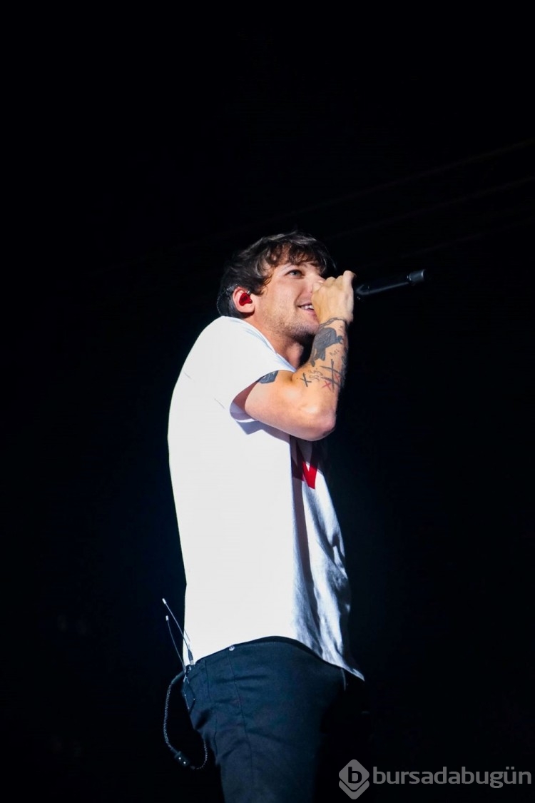 Louis Tomlinson İstanbul'u salladı