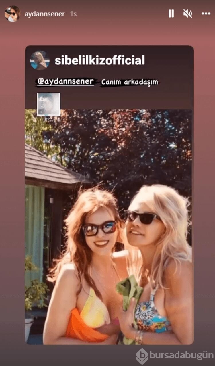 Aydan Şener bikinili pozu ile sosyal medyayı salladı
