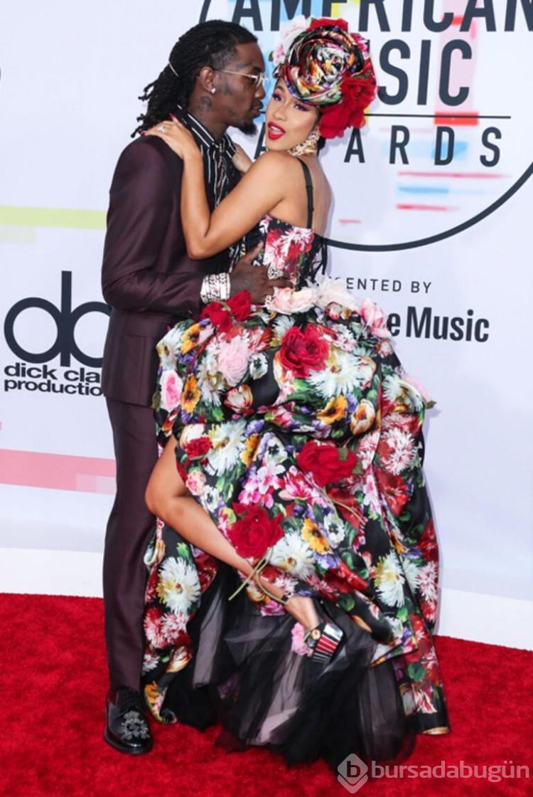 Cardi B. yine sosyal medyada gündem oldu