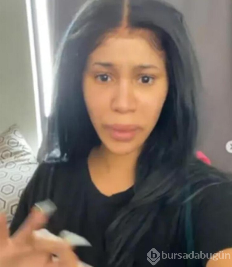 Cardi B. yine sosyal medyada gündem oldu