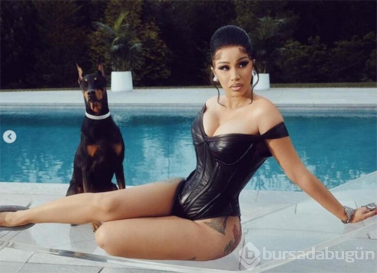 Cardi B. yine sosyal medyada gündem oldu