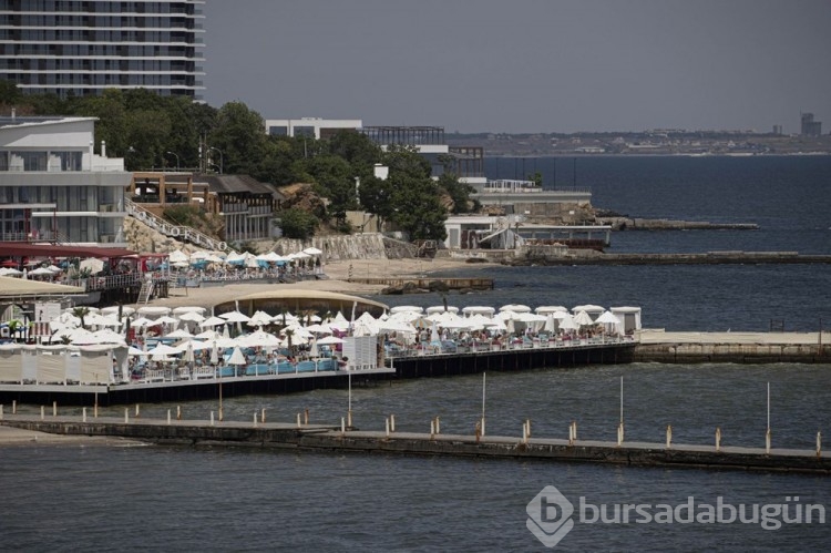 Ukrayna'da mayın tehlikesi nedeniyle denize girilmiyor