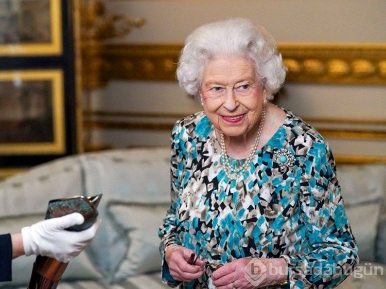 Kraliçe Elizabeth'in görev tanımı ne oldu?
