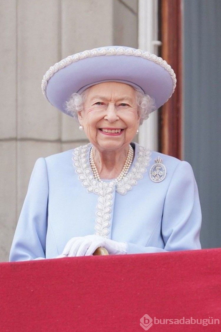 Kraliçe Elizabeth'in görev tanımı ne oldu?
