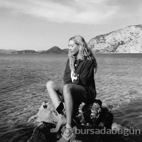 Sinem Kobal'ın tatil pozu mest etti