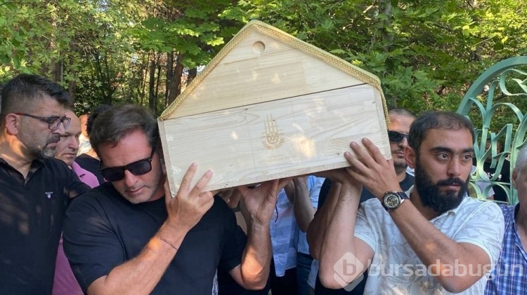 Oyuncu Nihat Altınkaya'dan babaya son görev