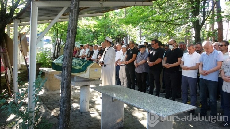 Oyuncu Nihat Altınkaya'dan babaya son görev