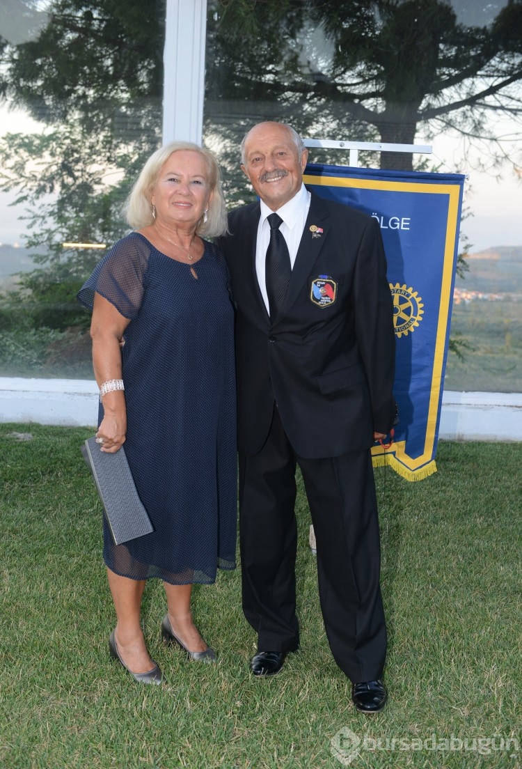 Mudanya Rotary'de devir teslim heyecanı