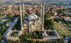 Selimiye Camisi'nin kapılarına restorasyon