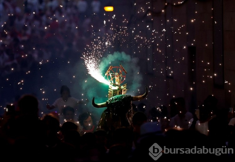 İspanya'nın ünlü San Fermin Festivali başladı