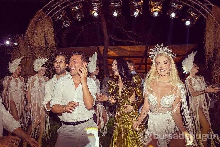 Mustafa Sandal ve Melis Sütşurup'un düğününden kareler...
