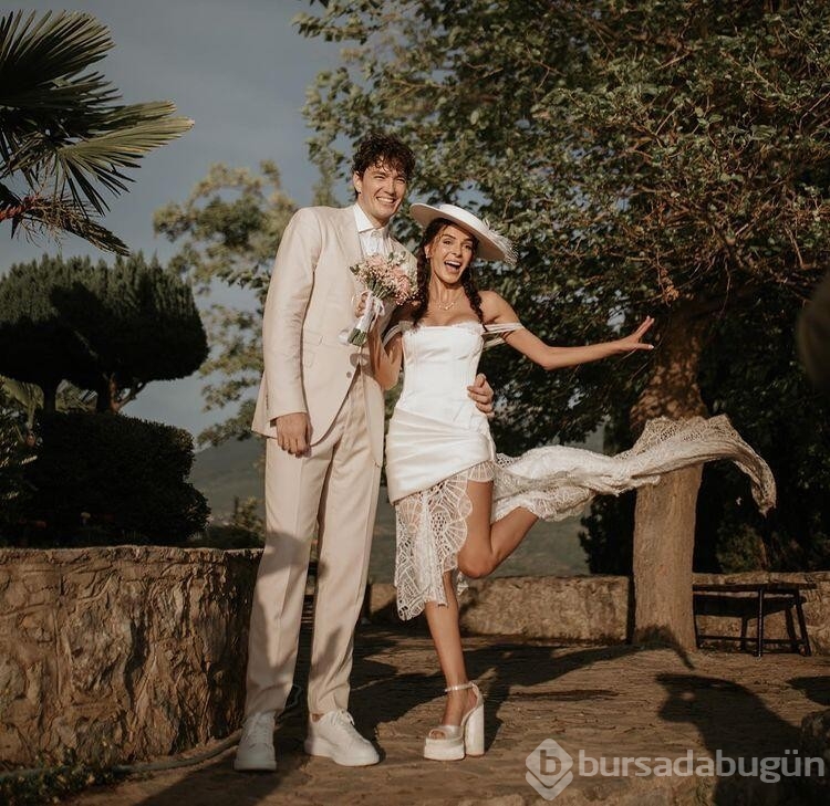 Ebru Şahin ve Cedi Osman düğün alışverişinde
