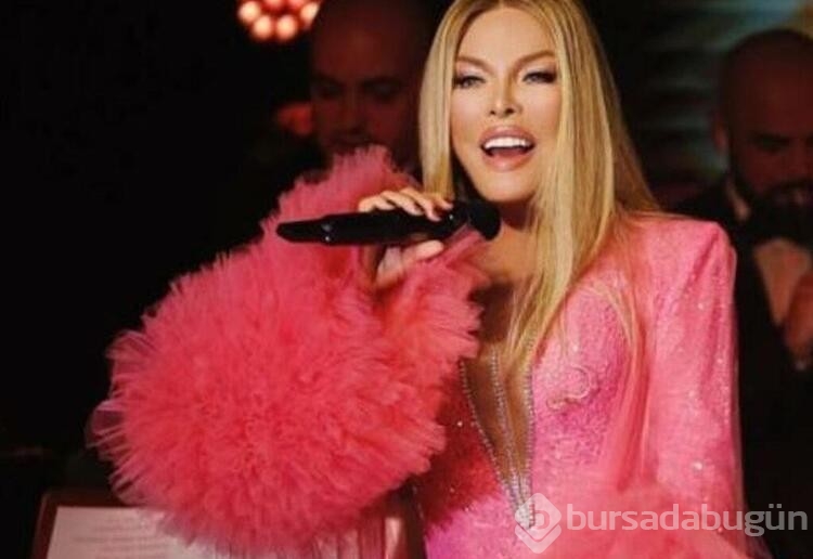 Ajda Pekkan'dan hastane ziyareti
