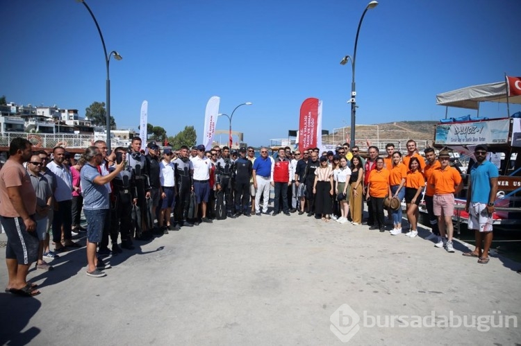 Muğla Bodrum'da kıyı ve dip temizliği