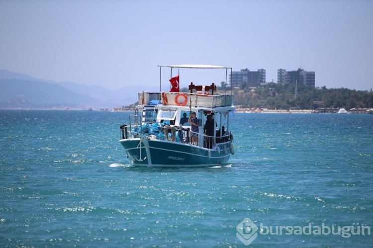 Muğla Bodrum'da kıyı ve dip temizliği