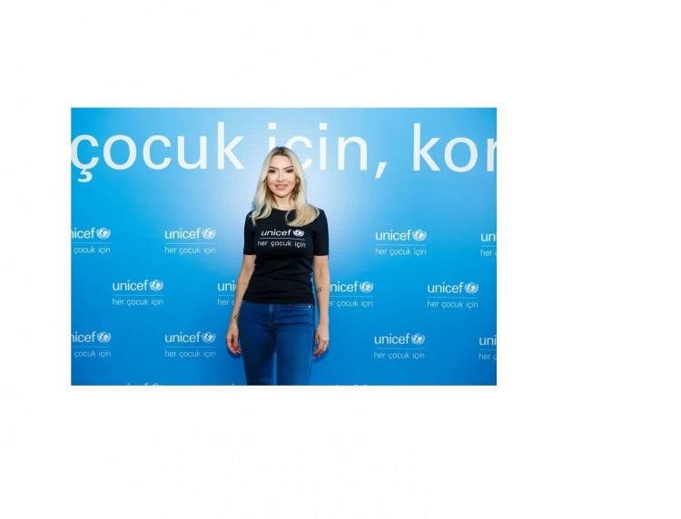 Hadise UNİCEF Türkiye sözcüsü oldu