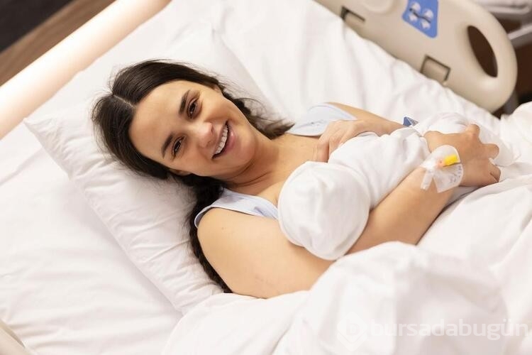 Hande Soral: Hastaneden çocuk kaçırmışız gibi hissediyorum!
