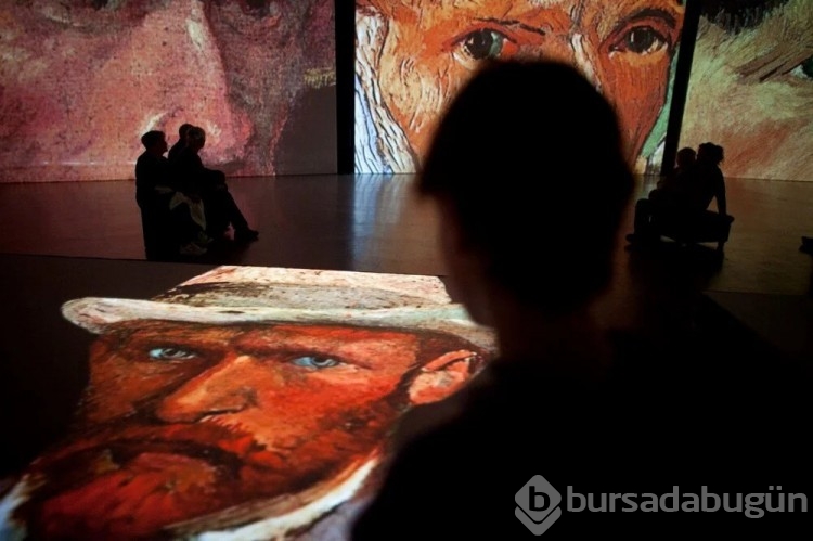 Van Gogh resminin içindeki otoportre X-ray taramasında bulundu