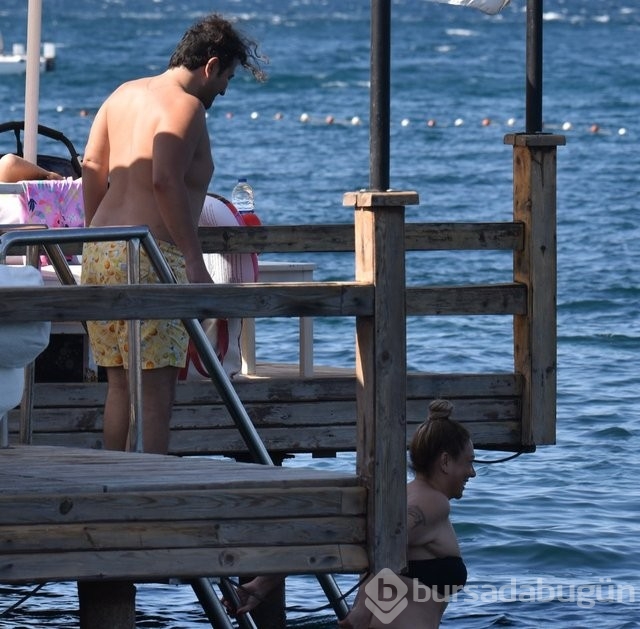 Işın Karaca: Bendeki belgeler adam yakar
