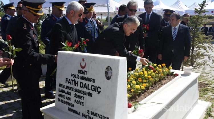 15 Temmuz şehidi mezarı başında anıldı