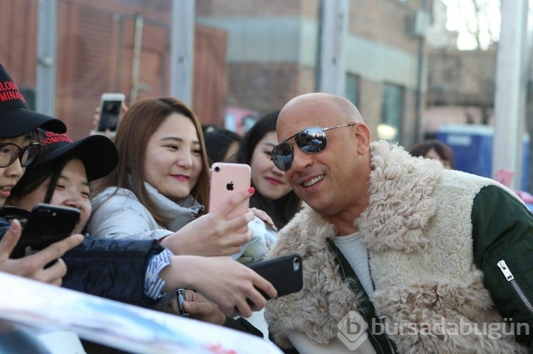 55. yaşına özel 55 fotoğrafla Vin Diesel