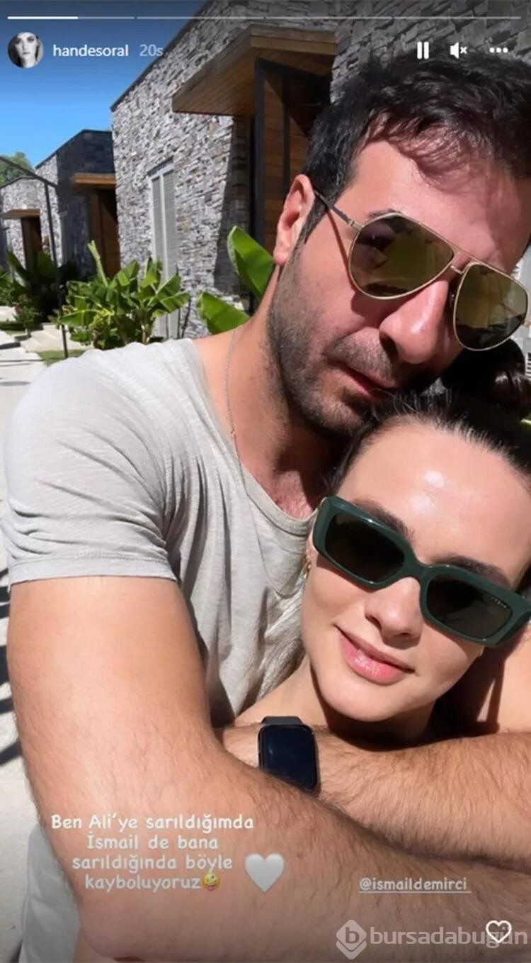 Hande Soral'dan bebeğiyle yeni poz
