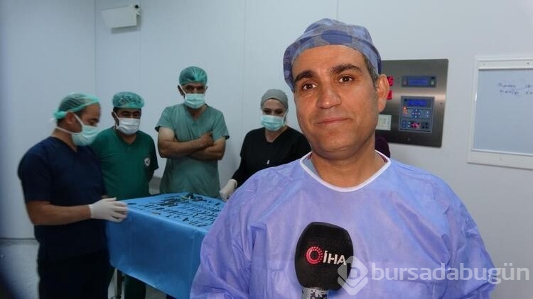 Doktorları şaşkına çeviren ameliyat:158 parça metal çıktı