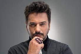 Emre Altuğ 12 kilo verdi!
