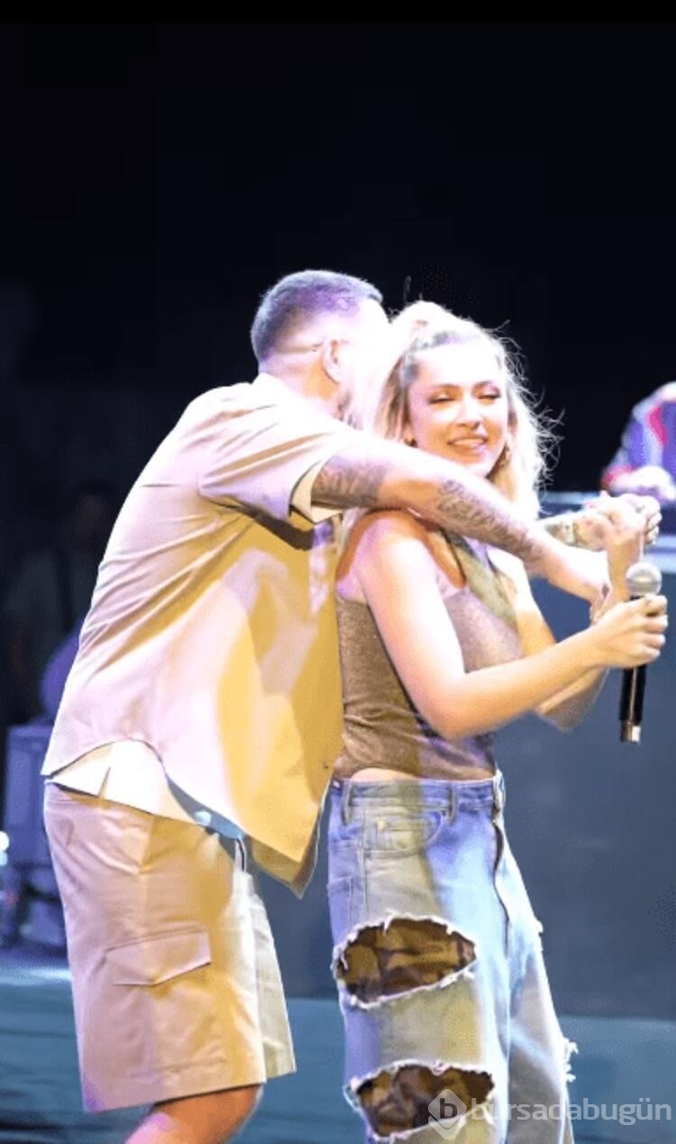 Hadise ve Murda'nın dansı sosyal medyaya damga vurdu!