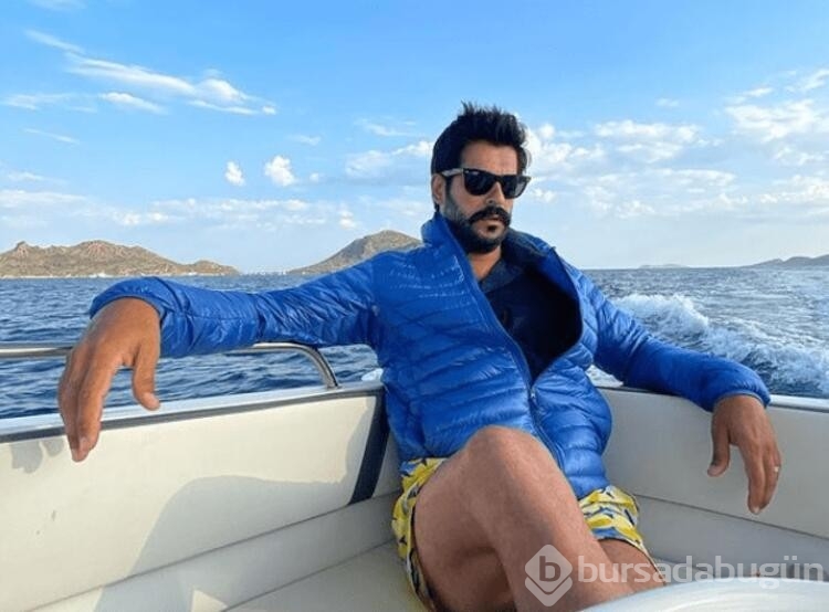 Burak Özçivit'ten tekne pozları