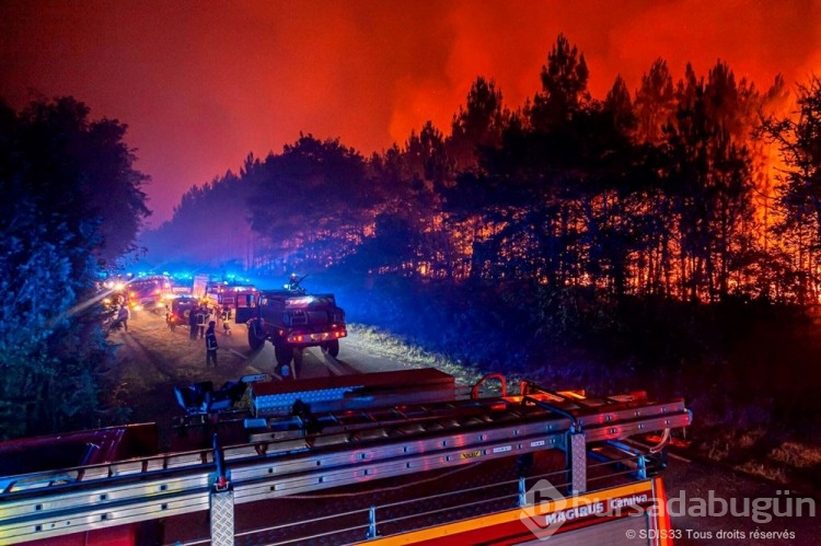 Fransa'da alevlerle mücadele devam ediyor 