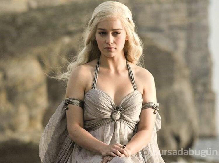 Emilia Clarke: Beynimin küçük bir kısmını kaybettim