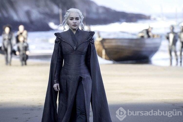 Emilia Clarke: Beynimin küçük bir kısmını kaybettim