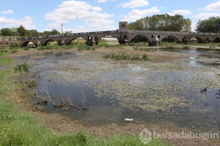Tunca Nehri'nde su seviyesi yarıya düştü