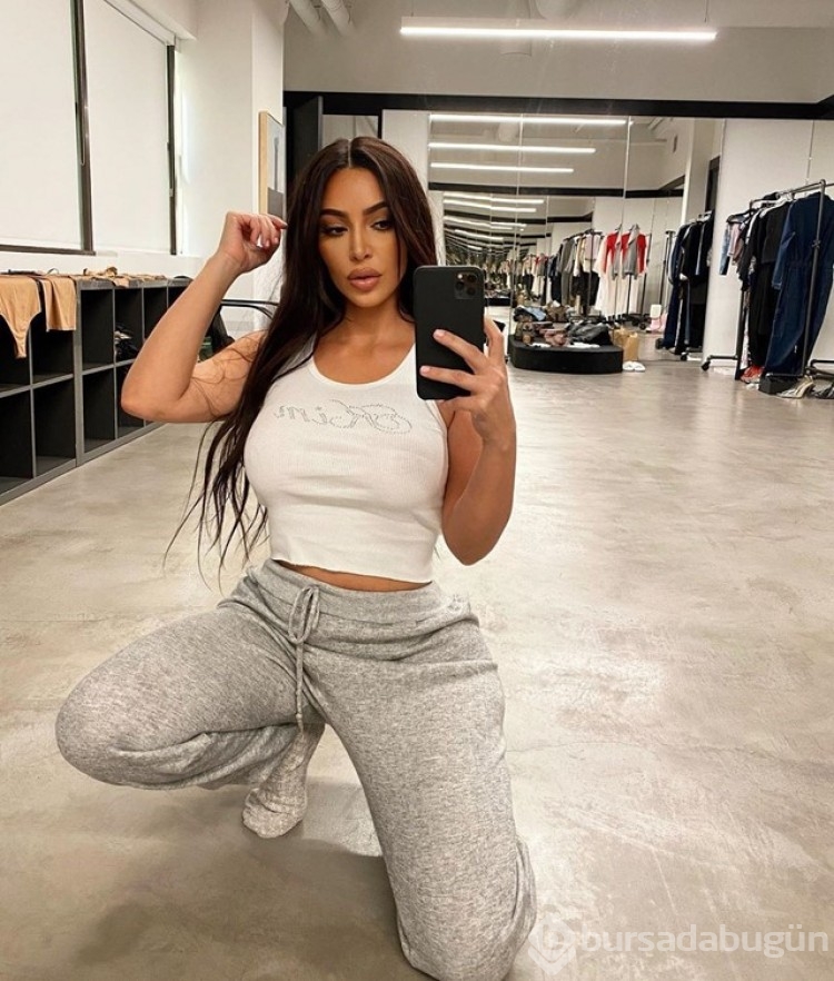 Kim Kardashian'dan şifreli gönderi!