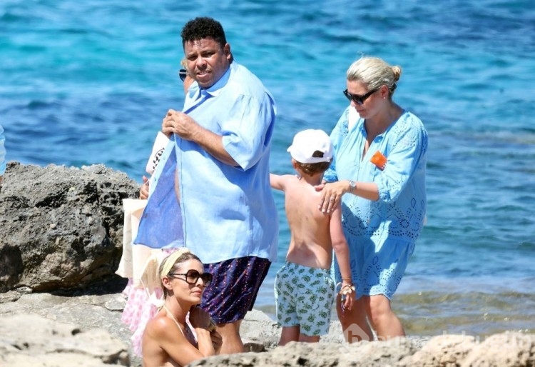 Ronaldo Nazario verdiği kiloları geri aldı
