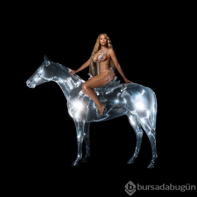 Beyonce yeni albümünün şarkı listesini paylaştı