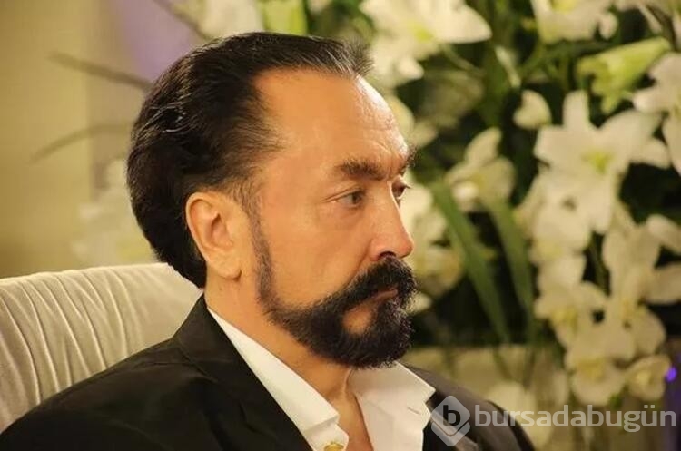 Ezgi Mola'dan Adnan Oktar'a olay yorum