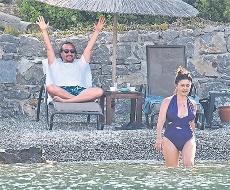 Nurgül Yeşilçay, sevgilisi Necati Kocabay'la sezonu açtı