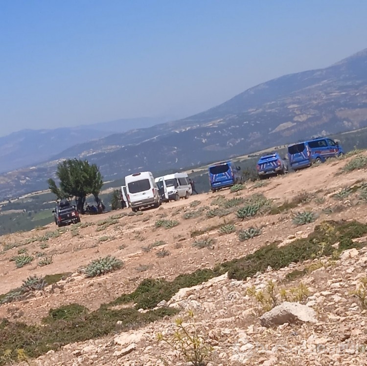 Dağda uyuyakalan çoban sağ olarak bulundu