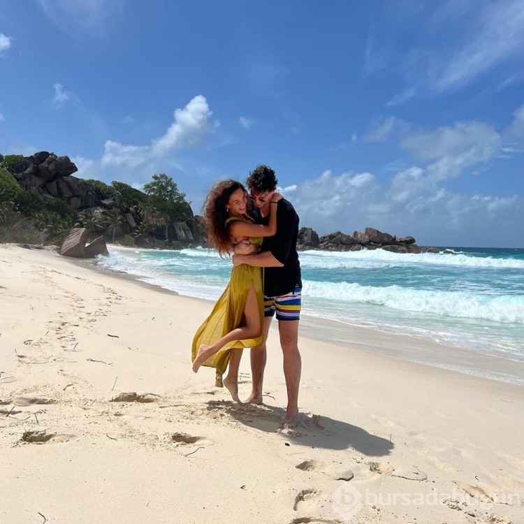 Ebru Şahin ile Cedi Osman çiftinden balayı fotoğrafları