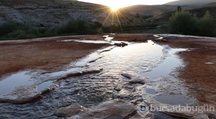 Erzincan'ın Otlukbeli travertenli gölü turizme kazandırılıyor