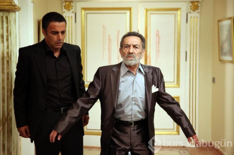 Aydemir Akbaş çark etti!