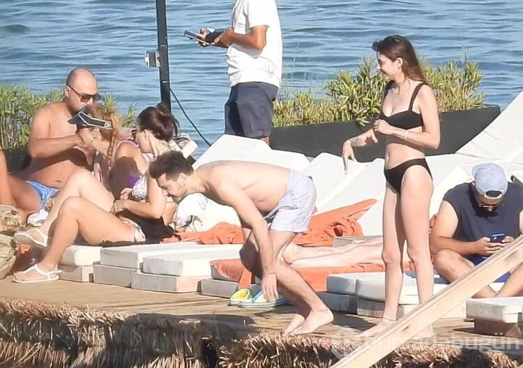 Çeşme'de aşk başka