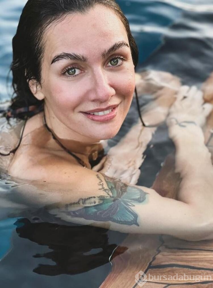 Birce Akalay ile İbrahim Çelikkol'dan yeni poz